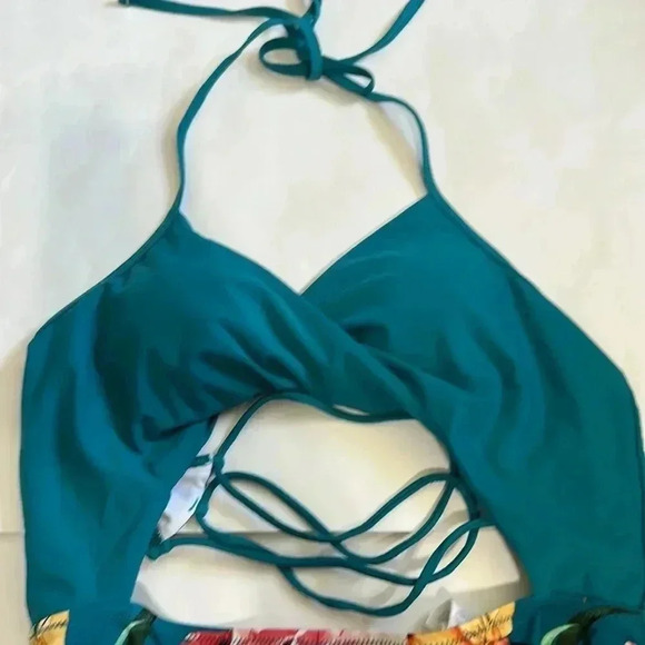 Cupshe cut out floral one piece swimsuit size XL NWT - Picture 2 of 5